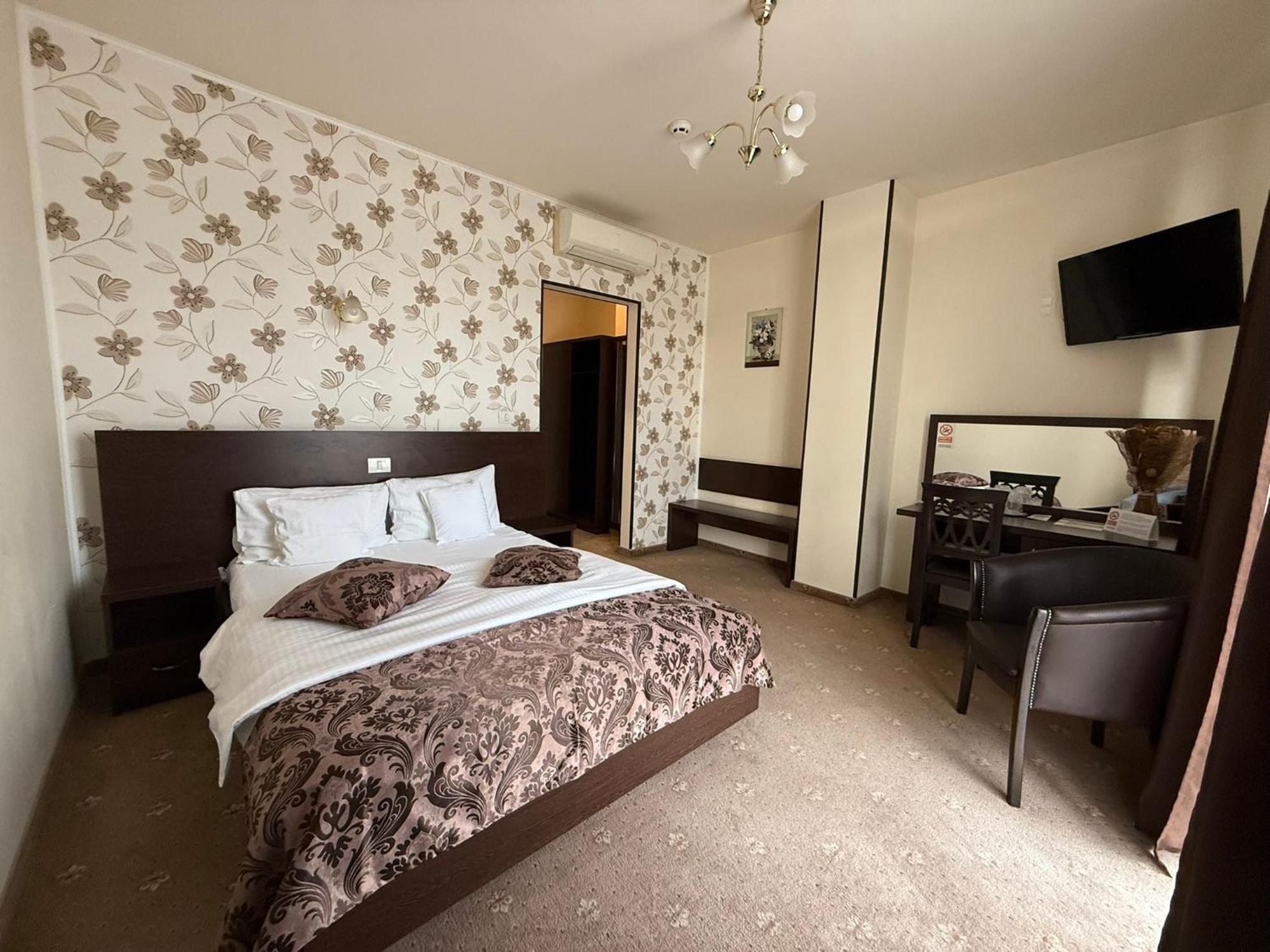 Hotel Miky 아라드 외부 사진
